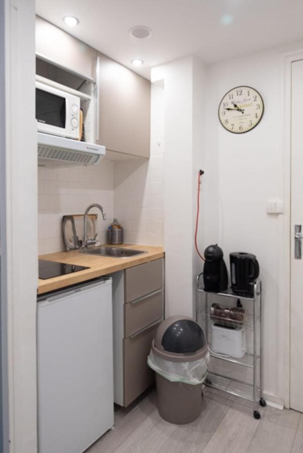 Spacious Studio In The Center Of Montmartre Paris Eksteriør bilde